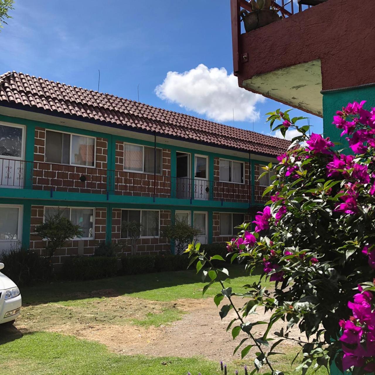 Hotel Las Fumarolas De Don Goyo Cholula Exteriér fotografie